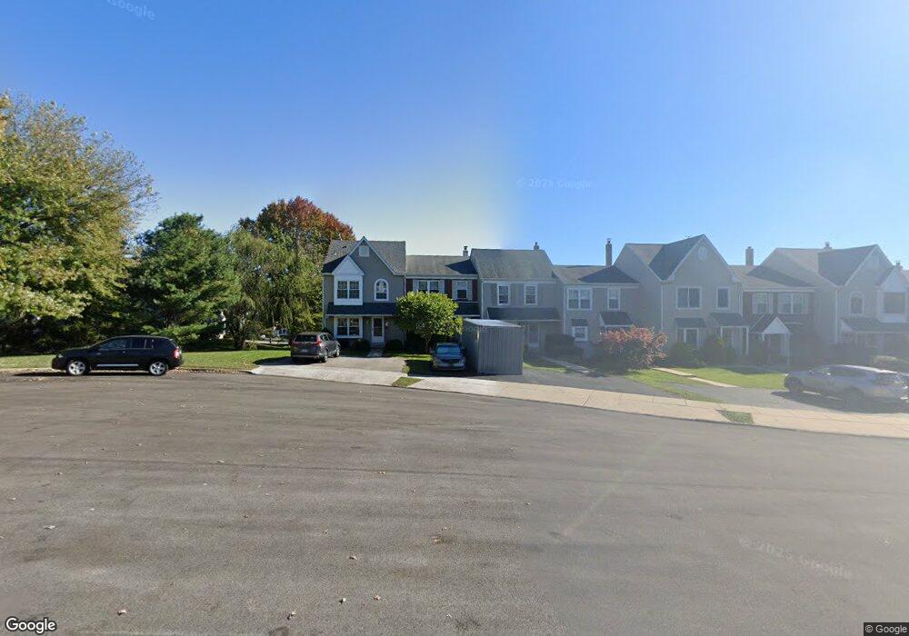 418 Snowflake Cir, Norristown, PA 19403 - photo 1