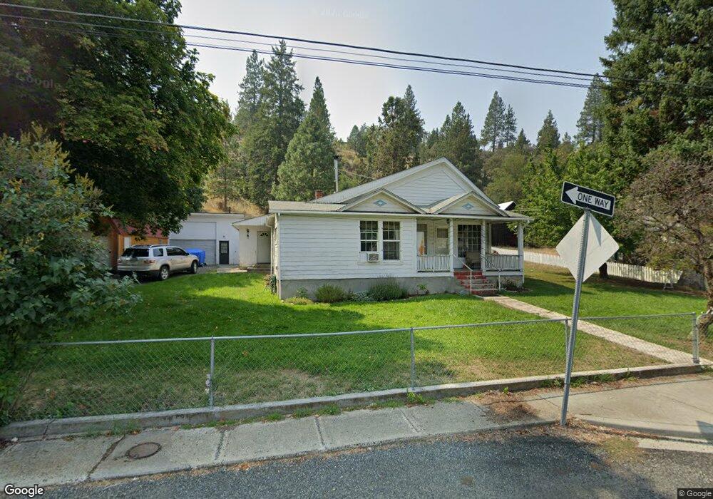 300 S Humbolt St, Canyon City, OR 97820 - photo 1