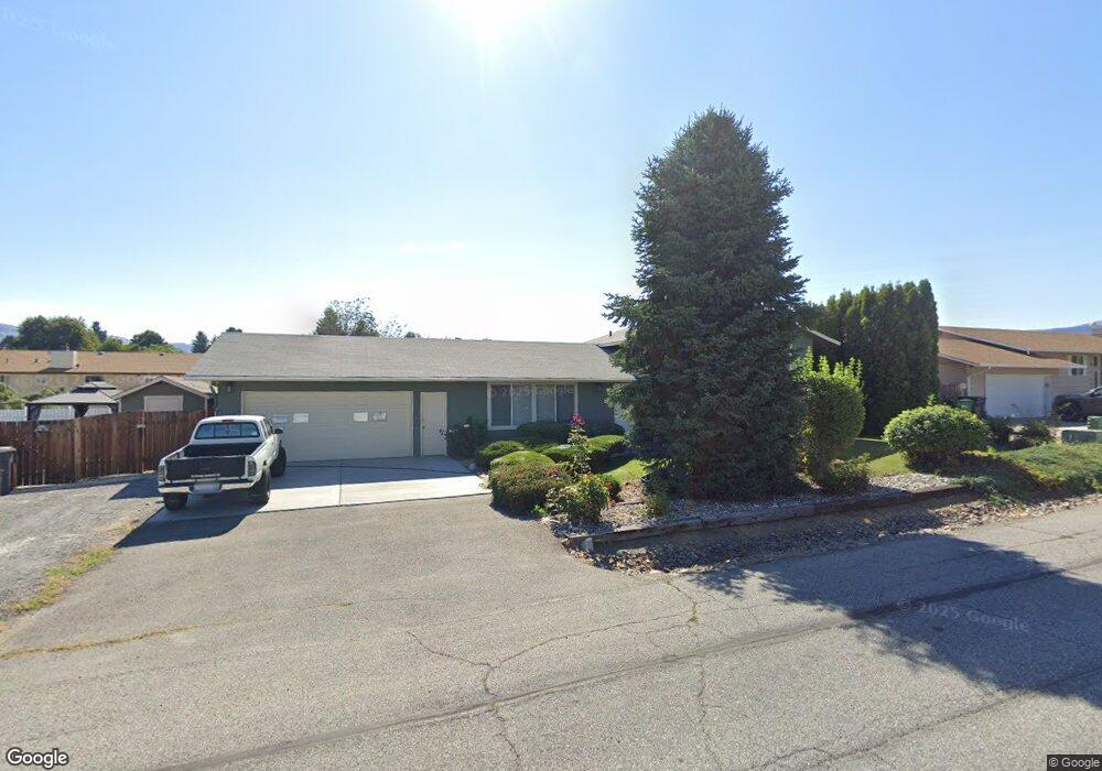 241 S Kansas Ave, East Wenatchee, WA 98802 - photo 1
