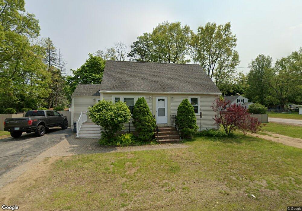17 Laurier St, Somersworth, NH 03878 - photo 1