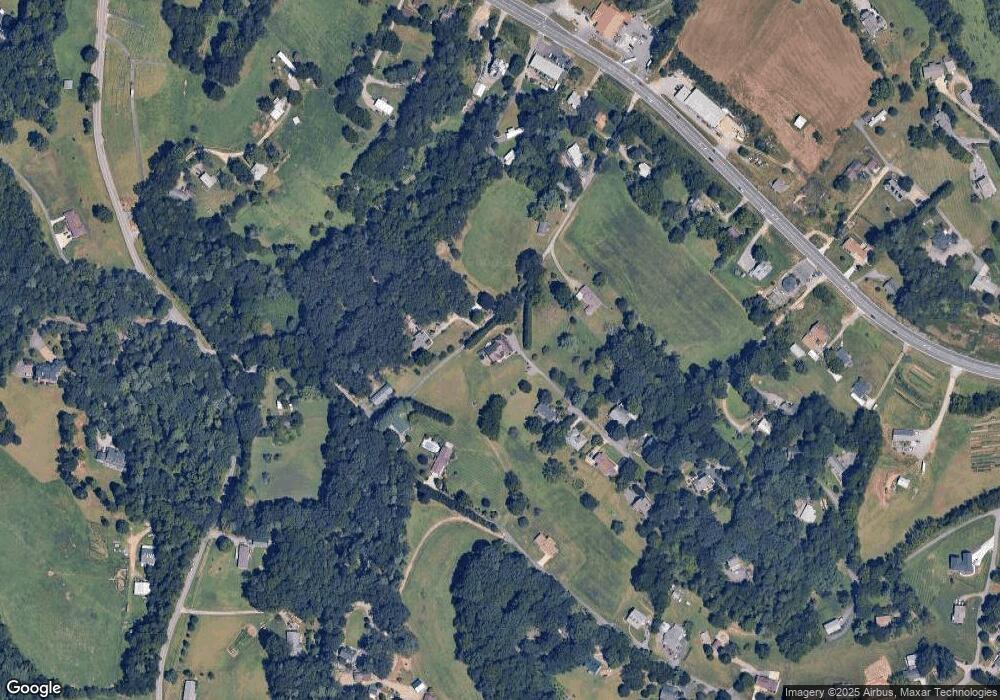 125 Hampton Rd, Leicester, NC 28748 - photo 1