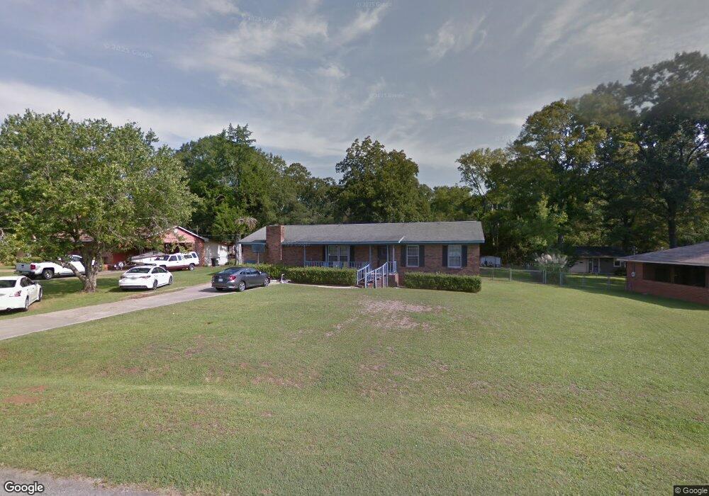 2869 Estates Rd, Macon, GA 31216 - photo 1