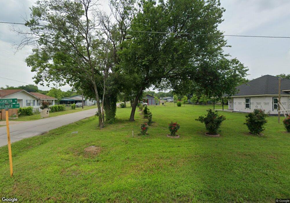 1301 Faulkner St, Ennis, TX 75119 - photo 1