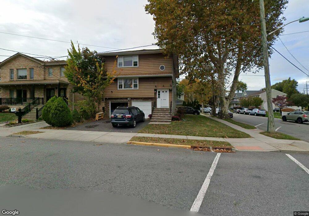 4 Chestnut St unit 2nd Fl., Rutherford, NJ 07070 - photo 1