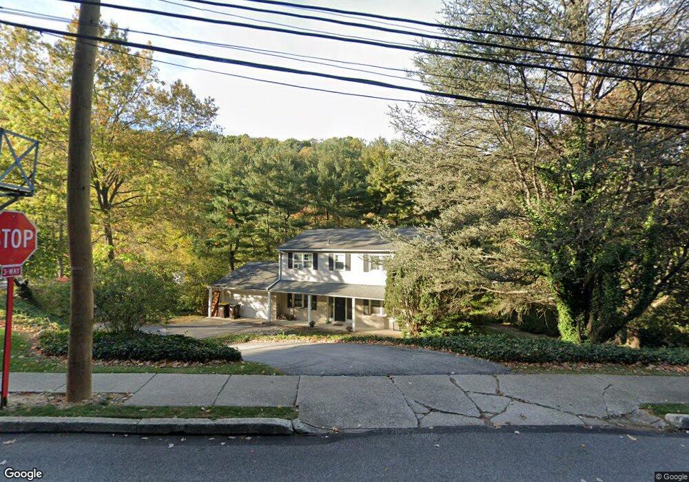 380 Arden Rd, Conshohocken, PA 19428 - photo 1