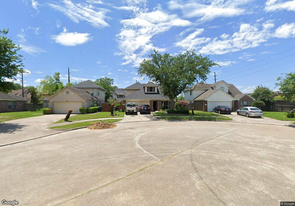 8919 Lakeworth Dr, Houston, TX 77088 - photo 1