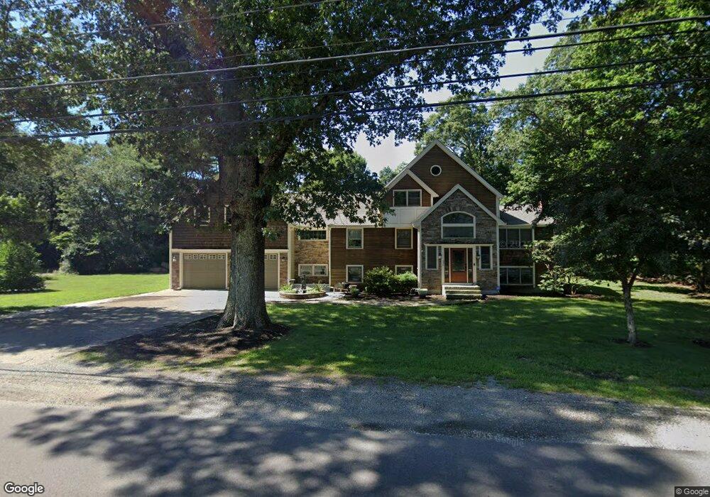 336 Madison St, Wrentham, MA 02093 - photo 1