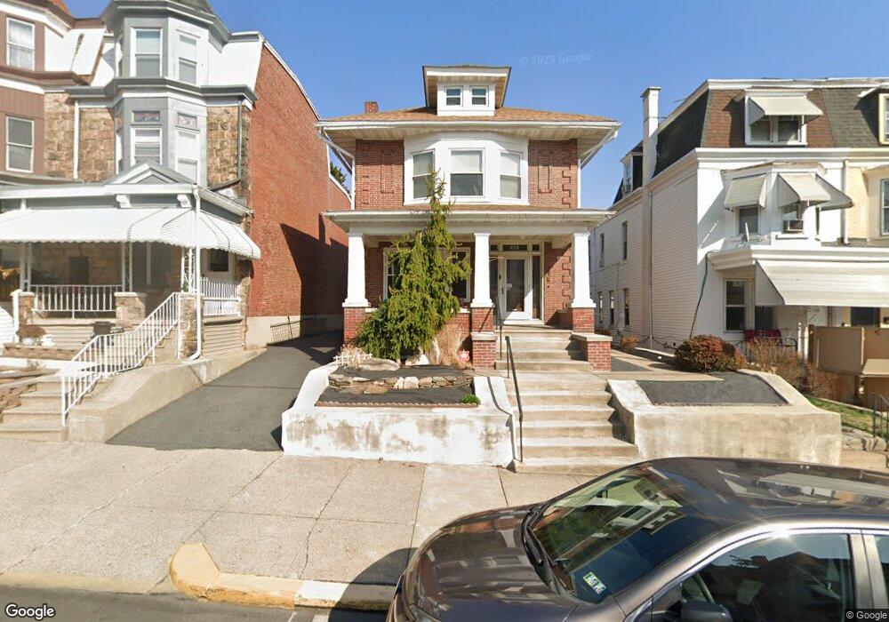 825 N Front St, Reading, PA 19601 - photo 1