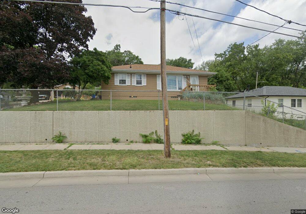 2900 South Union St, Des Moines, IA 50315 - photo 1