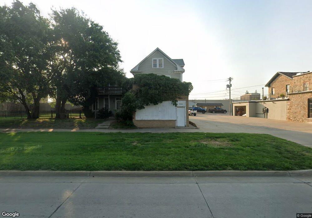 524 SW Topeka Blvd, Topeka, KS 66603 - photo 1