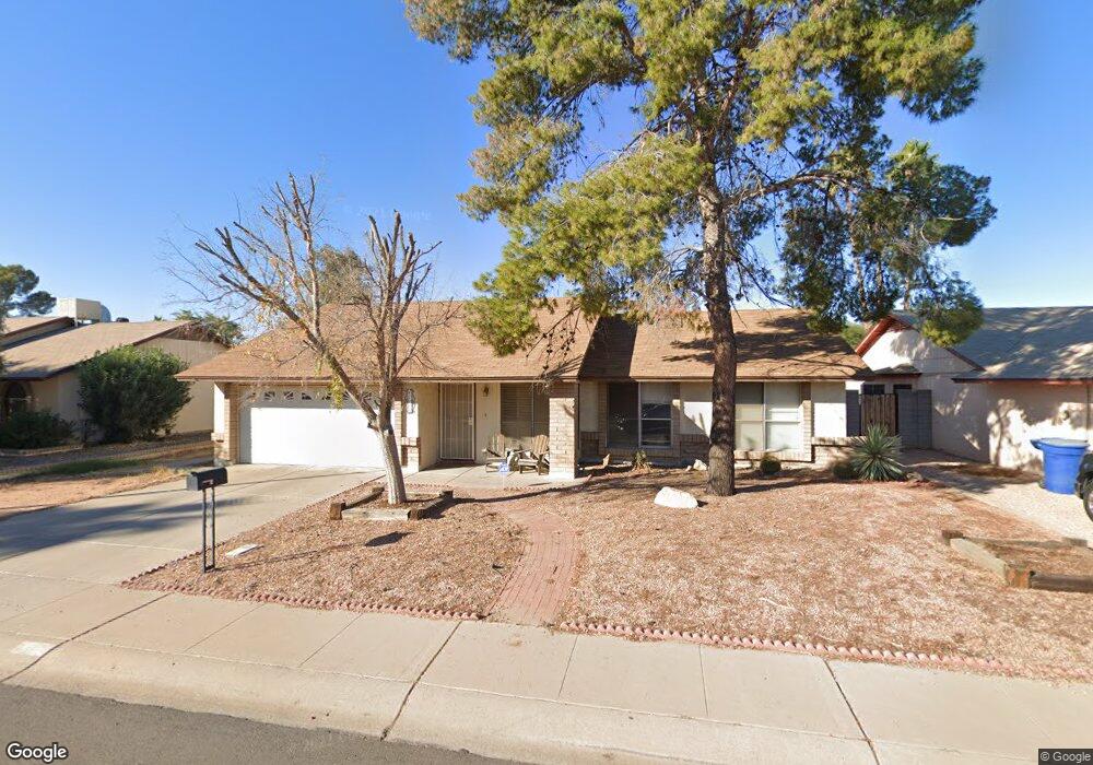 1916 N Verano Way unit 2, Chandler, AZ 85224 - photo 1