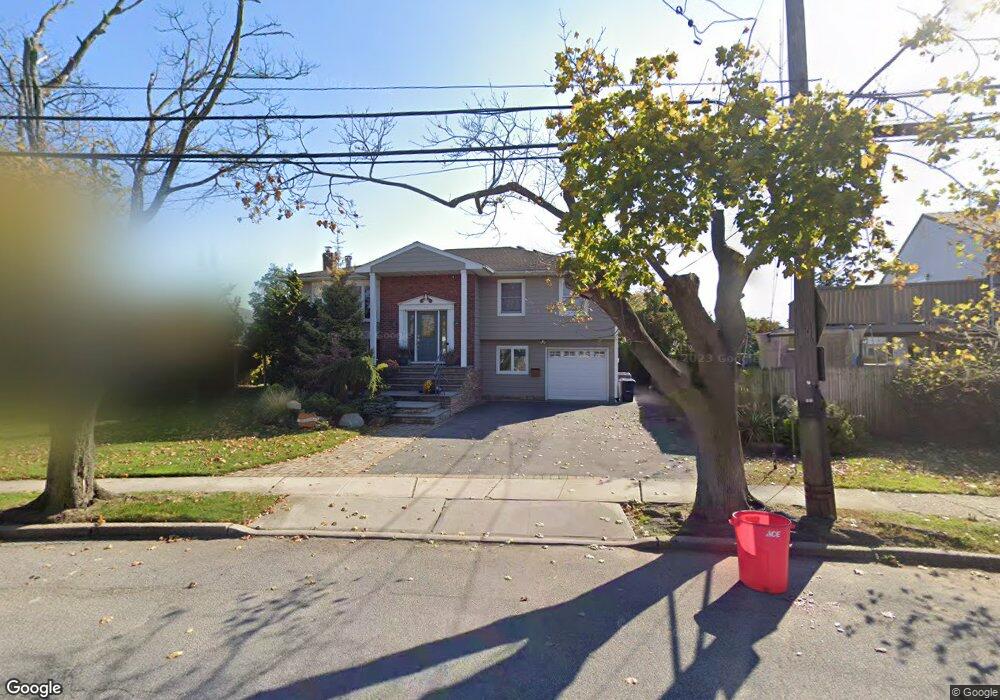 168 Lagoon Dr W, Lido Beach, NY 11561 - photo 1