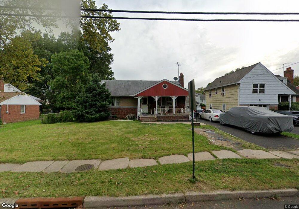 984 Ross St, Rahway, NJ 07065 - photo 1