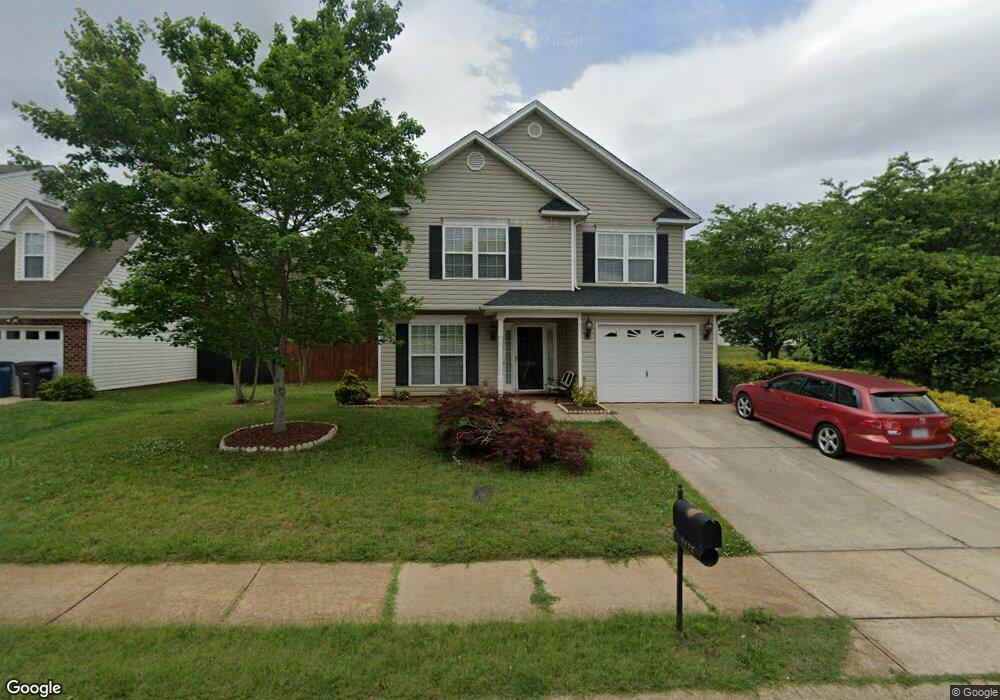 2125 Ballingarry Dr, Statesville, NC 28625 - photo 1