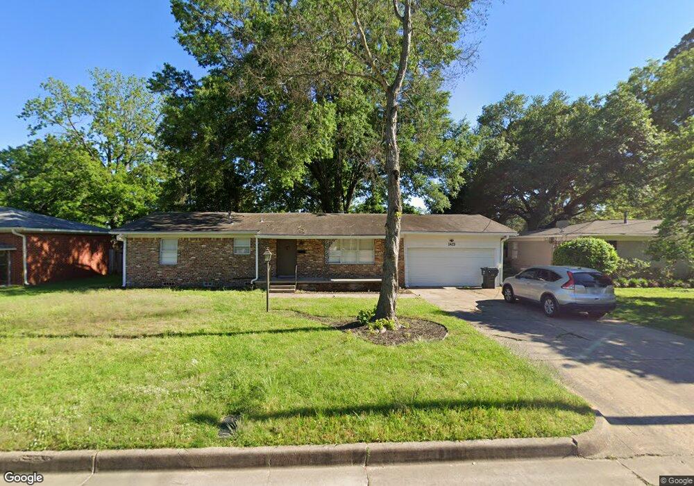 1429 Pettit Dr, Tyler, TX 75701 - photo 1