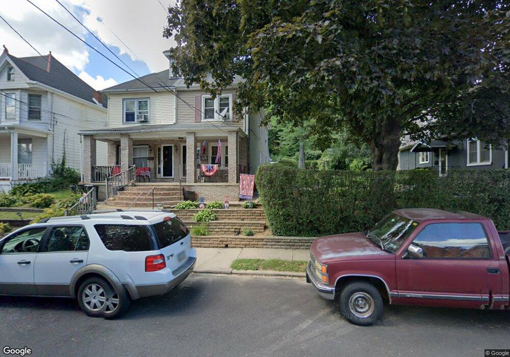 533 Raub St, Easton, PA 18042 - photo 1