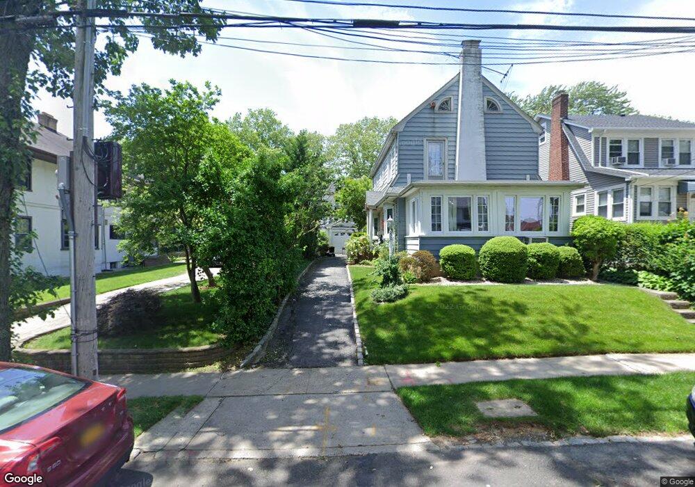 3350 191st St, Flushing, NY 11358 - photo 1