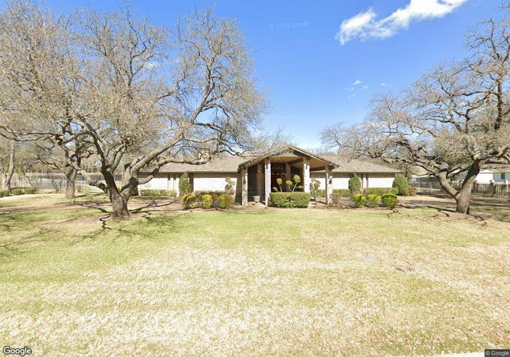 717 Stonelake Dr, Cleburne, TX 76033 - photo 1