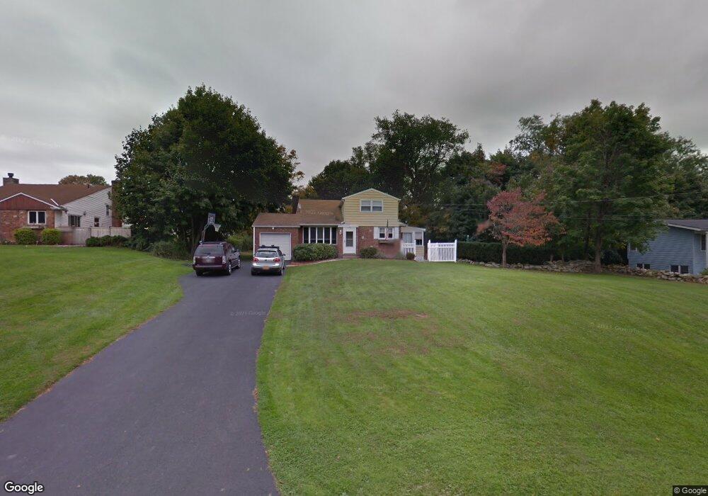 3402 Lorelei Dr, Yorktown Heights, NY 10598 - photo 1