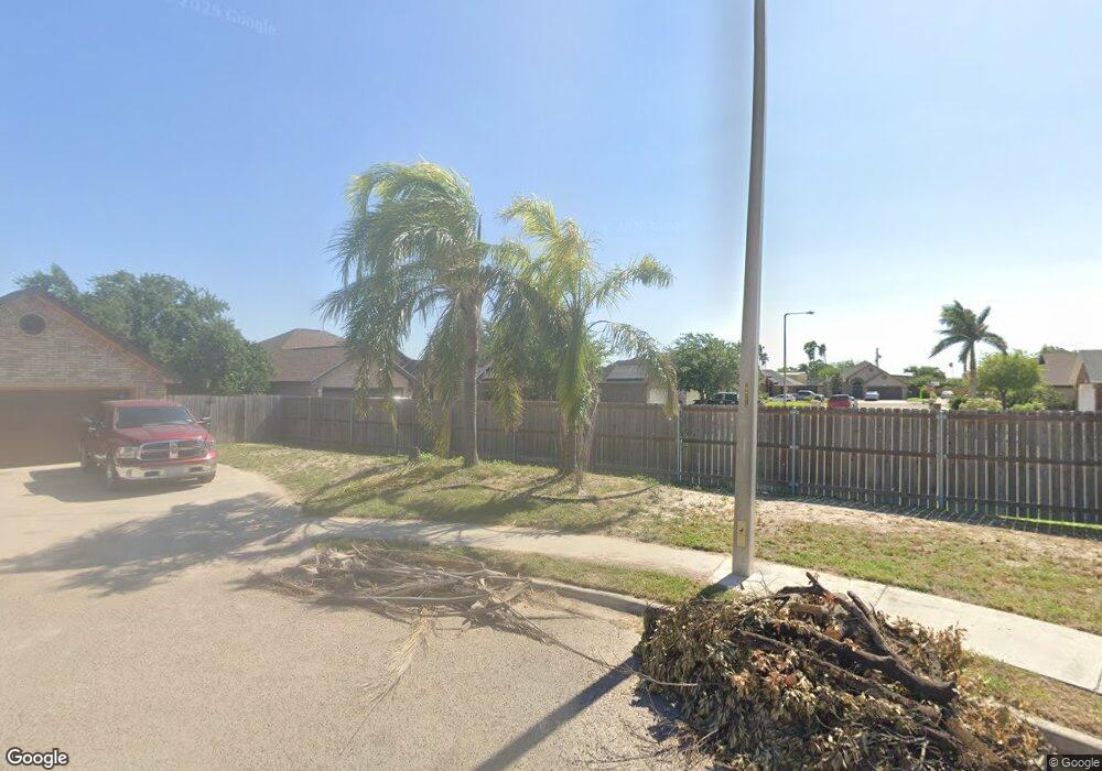 925 E Dorothy Cir, Pharr, TX 78577 - photo 1