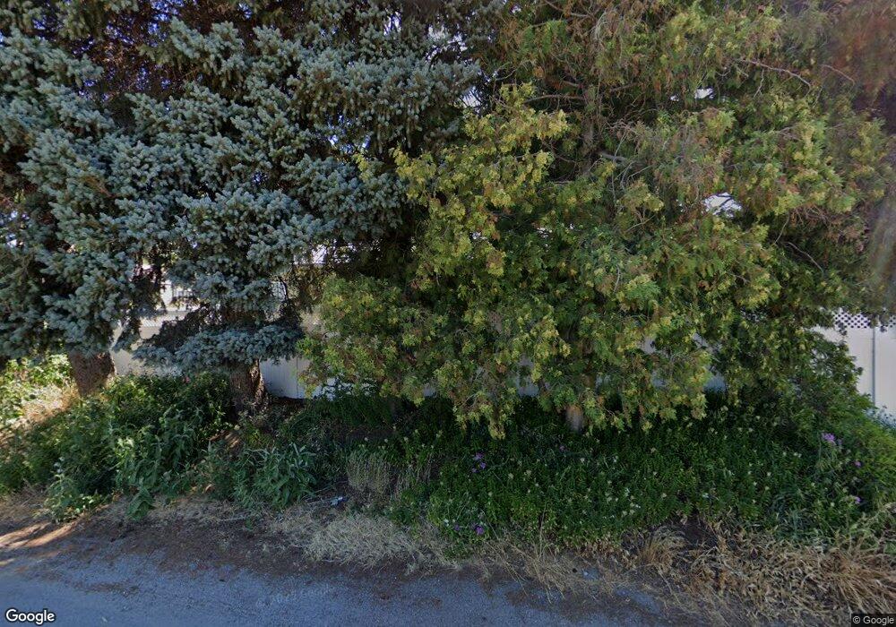 79 N Lyle Ave, East Wenatchee, WA 98802 - photo 1