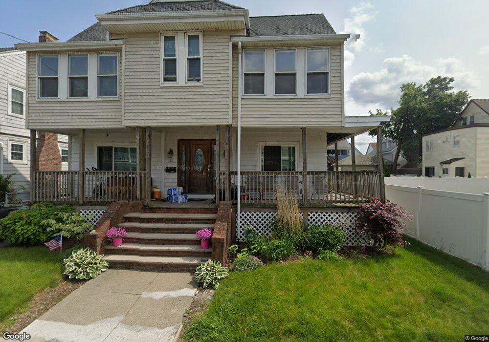 15 Mermaid Ave, Winthrop, MA 02152 - photo 1