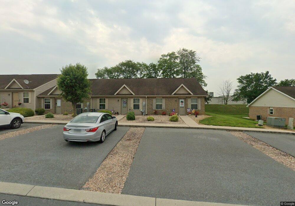 2764 Roosevelt Dr, Chambersburg, PA 17201 - photo 1