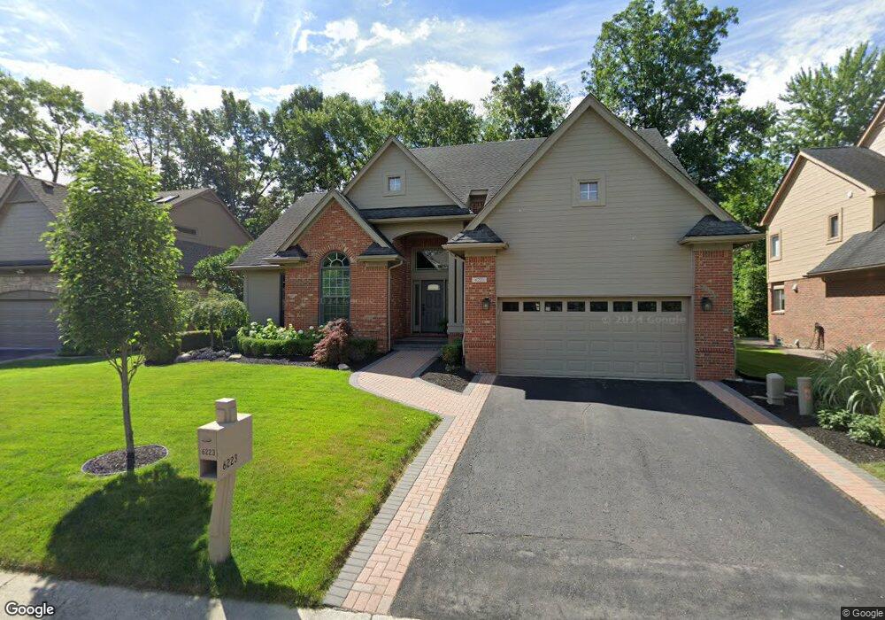 6223 Lynn Ct unit Bldg-Unit, West Bloomfield, MI 48323 - photo 1