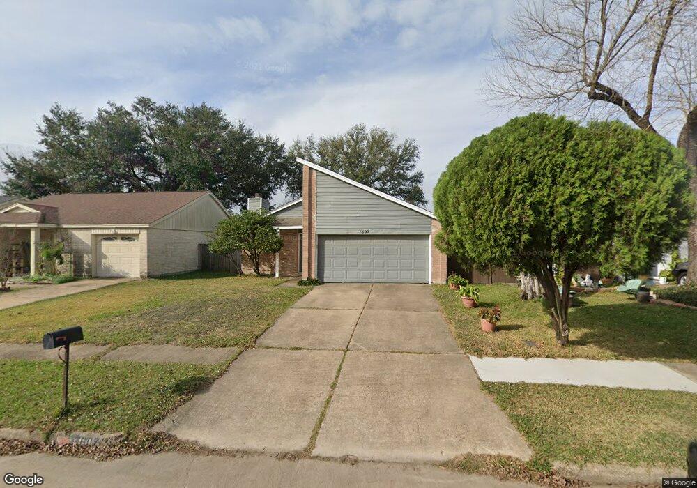 7607 Lemma Dr, Houston, TX 77041 - photo 1