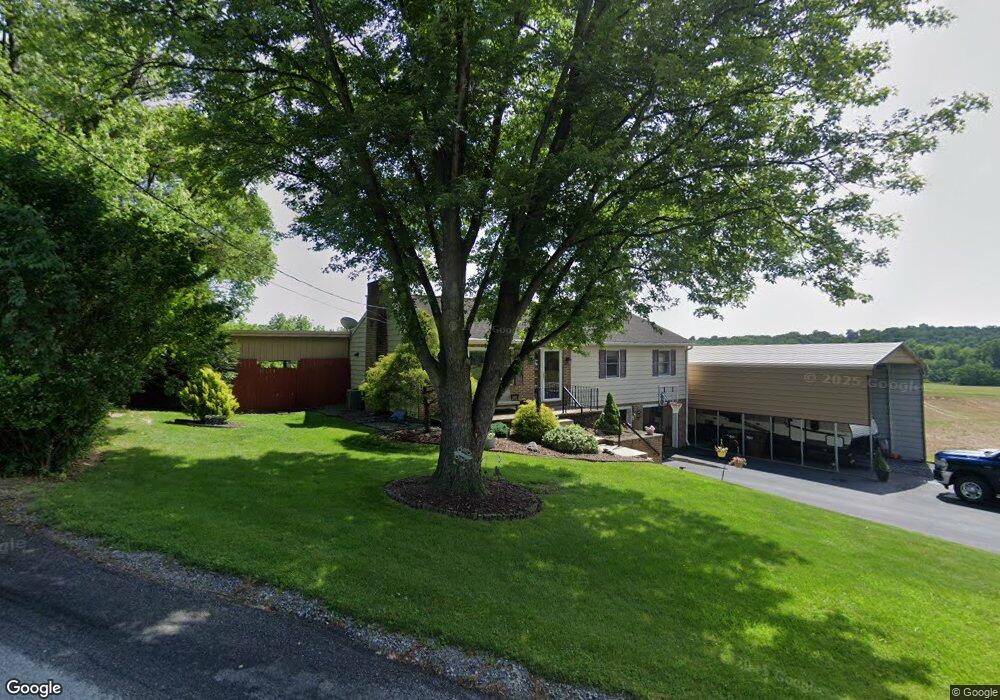 3154 Fisher Rd, Chambersburg, PA 17202 - photo 1