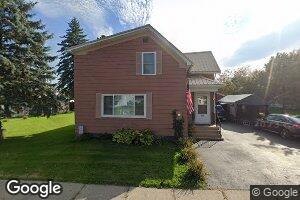 29 Pine St, Rouses Point, NY 12979