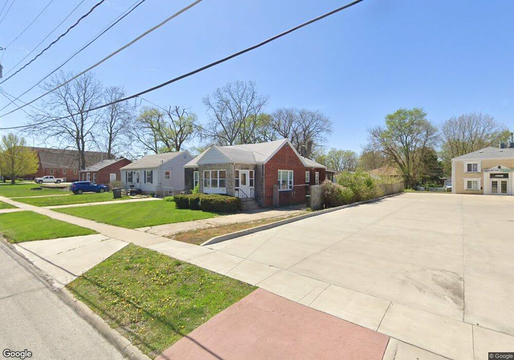 2920 49th St, Des Moines, IA 50310 - photo 1