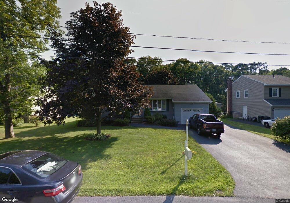 4 Red Coach Dr, Schenectady, NY 12302 - photo 1