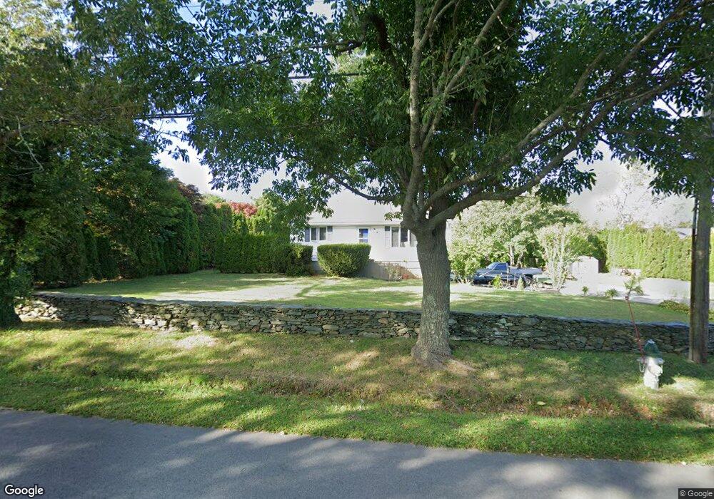 144 Bramans Ln, Portsmouth, RI 02871 - photo 1