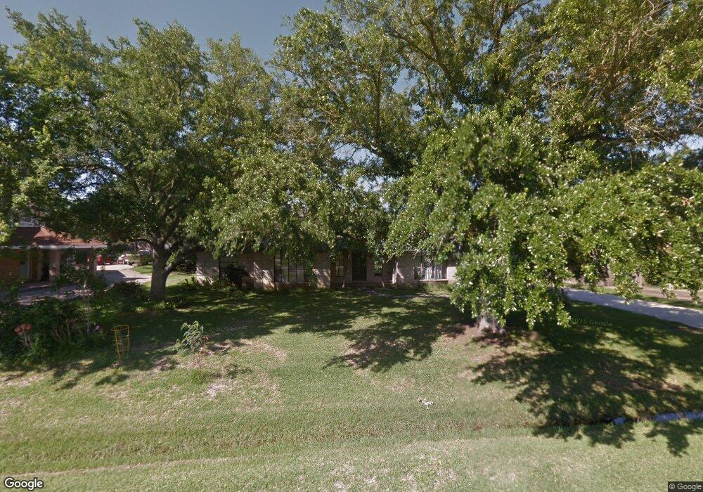 2207 Airline Dr, Friendswood, TX 77546 - photo 1