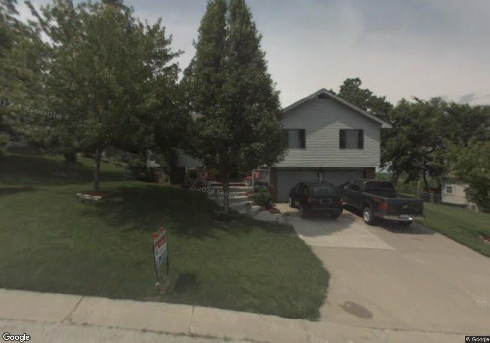 200 SW 25th St, Oak Grove, MO 64075 - photo 1
