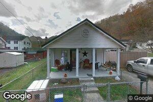 101 Burgess Ave, Man, WV 25635