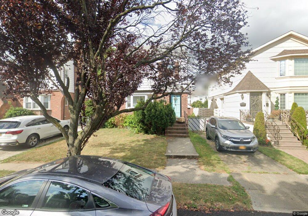 6930 179th St, Fresh Meadows, NY 11365 - photo 1