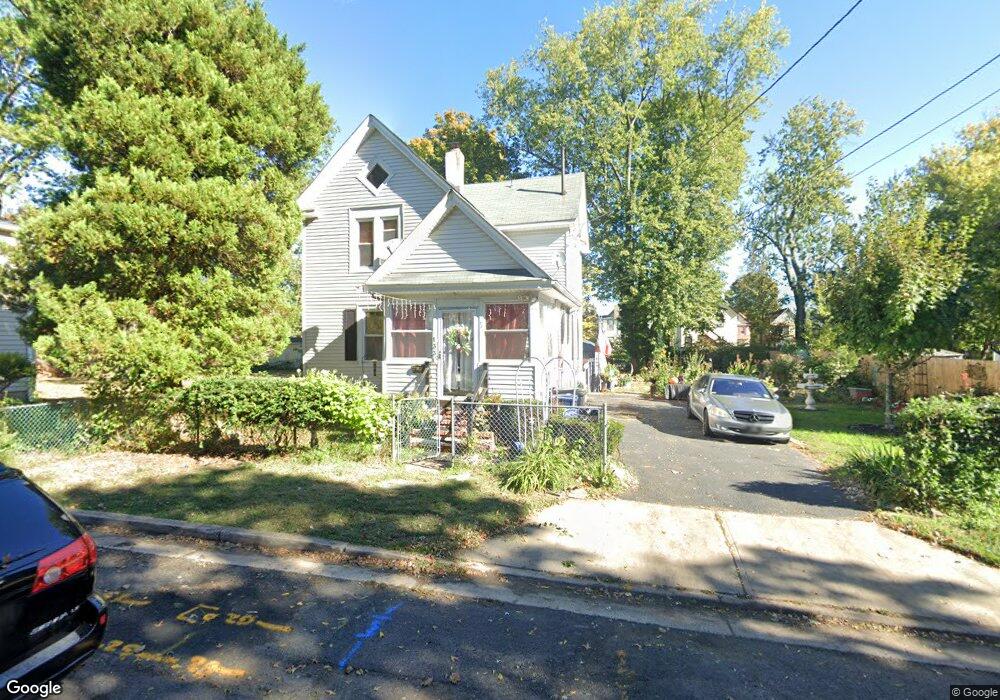 133-35 Mckinley Place, Plainfield, NJ 07062 - photo 1