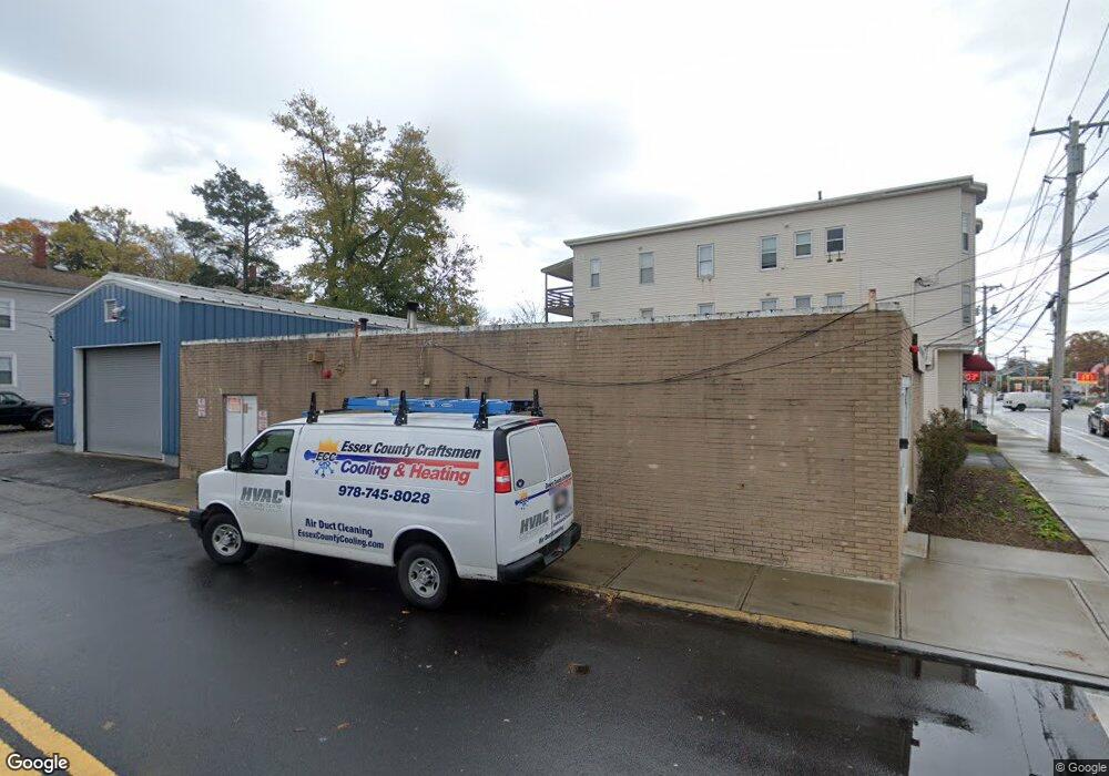 141 Canal St unit 2, Salem, MA 01970 - photo 1