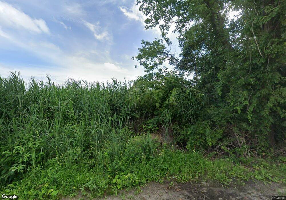 22 Samuel Gorton Ave, Warwick, RI 02889 - photo 1