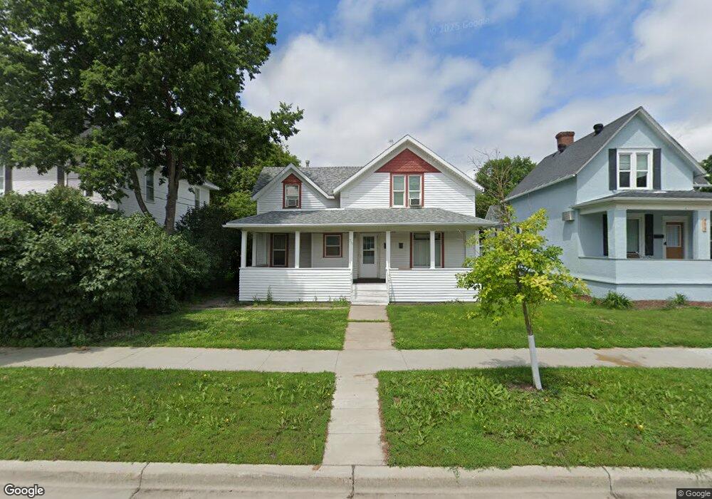 715 7th Ave N, Fargo, ND 58102 - photo 1