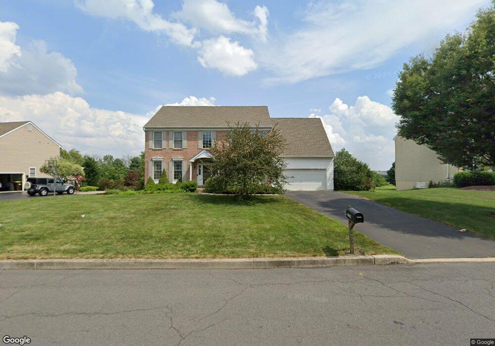 5294 Windtree Dr, Doylestown, PA 18902 - photo 1