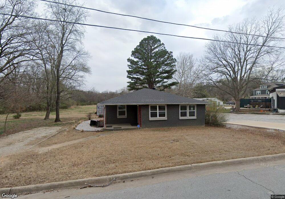 223 E 7th St, Fayetteville, AR 72701 - photo 1