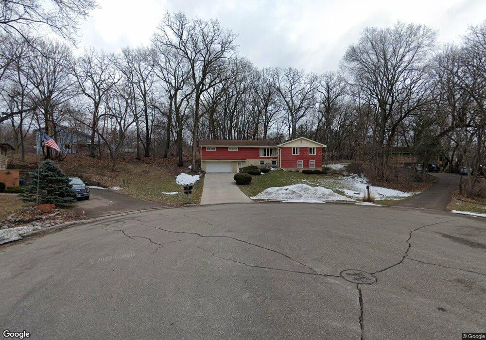 16803 Patricia Ln, Minnetonka, MN 55345 - photo 1