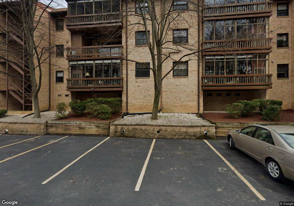 2202 Heather Ct, Wilmington, DE 19809 - photo 1