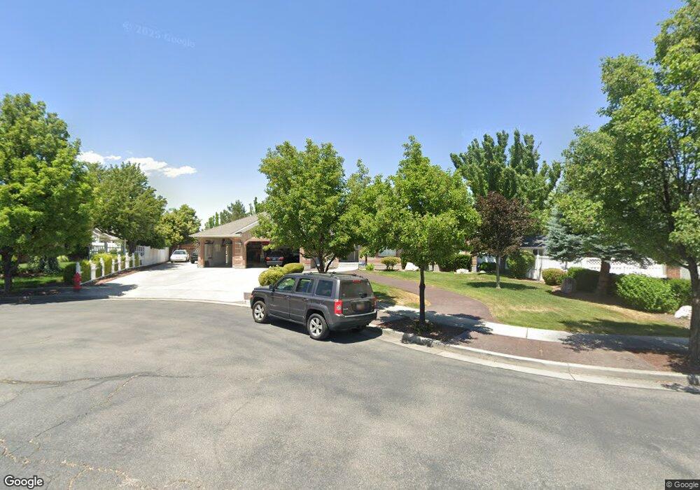 3252 Lewiston Cir, South Jordan, UT 84095 - photo 1