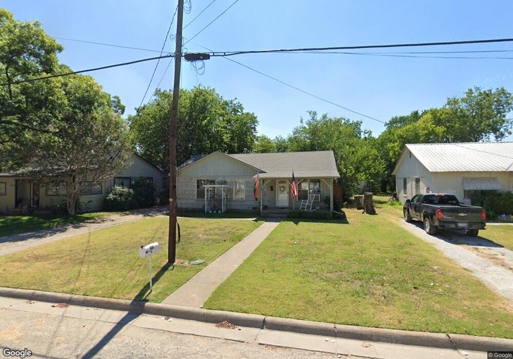 911 S Morris St, Gainesville, TX 76240 - photo 1