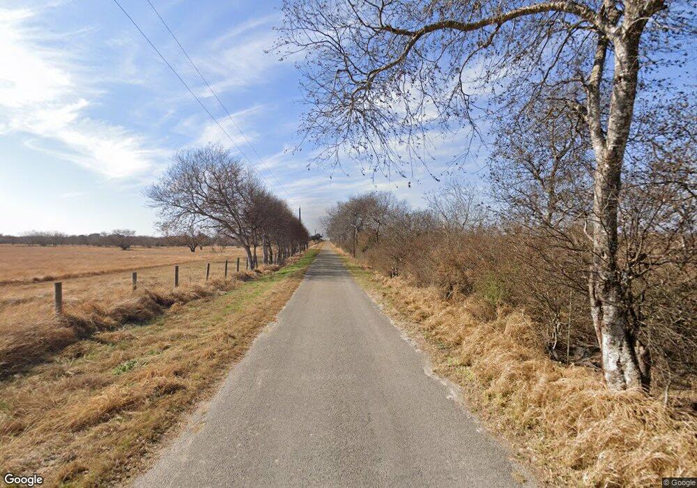 98 County Road 502, Beeville, TX 78102 - photo 1