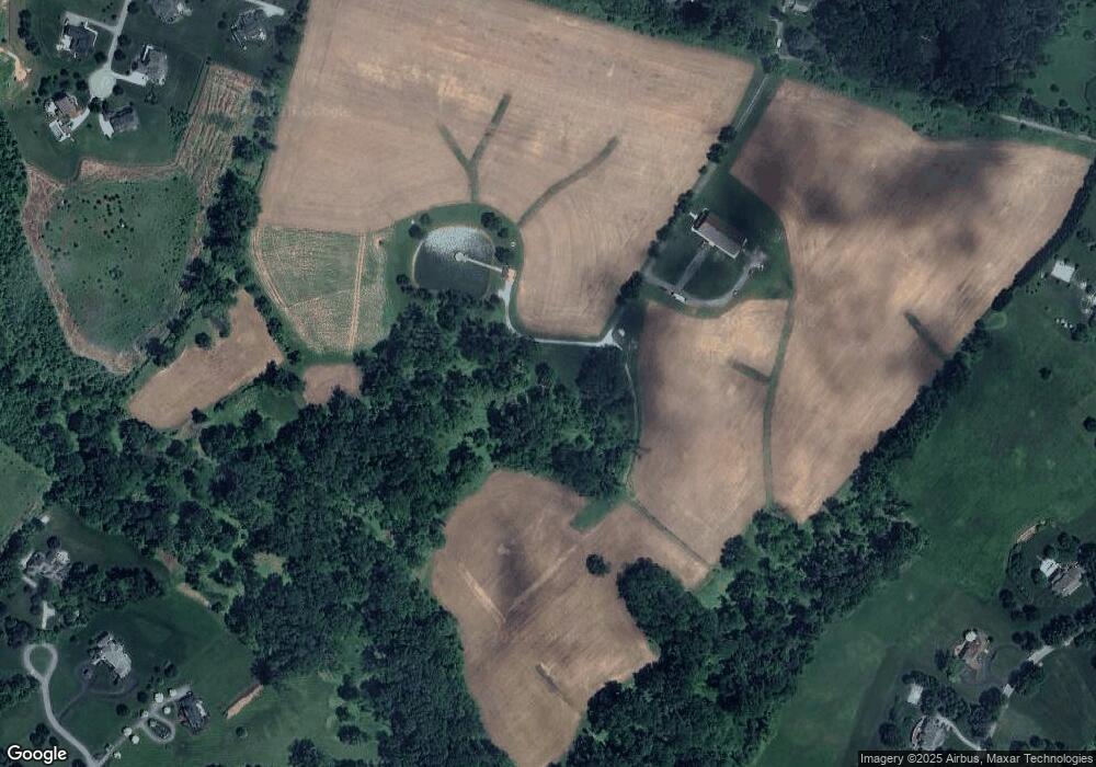 13734 Manor Rd, Baldwin, MD 21013 - photo 1